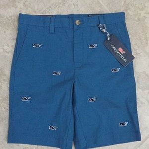 NWT Vineyard Vines size 8 embroidered whale shorts